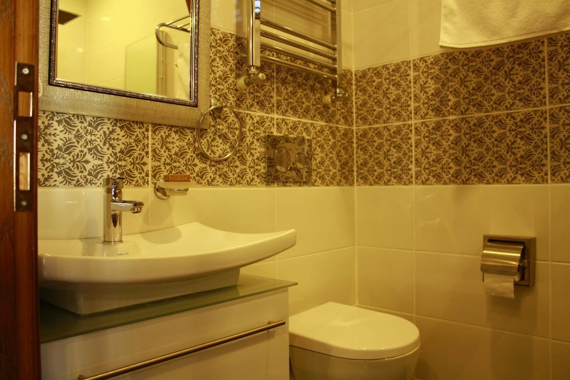 Terra Suites Истанбул Екстериор снимка